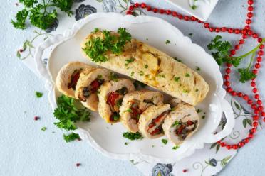 Baked Chicken Rolls with Mushrooms and Cheese