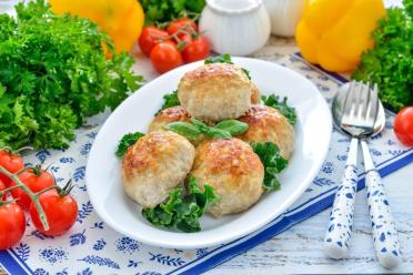 Oven-Baked Meatballs with Rice