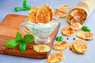 Microwave Crispy Chips in 5 Minutes