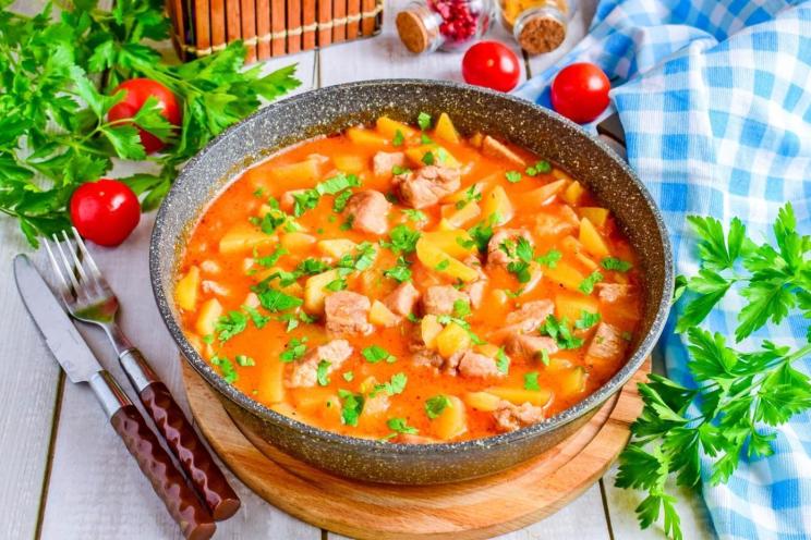 Hearty Potato Goulash Recipe