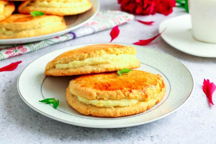 Classic Baked Cottage Cheese Sochniki