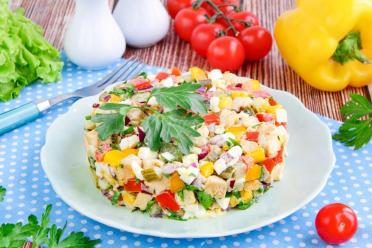 Chicken & Pickled Cucumber Salad