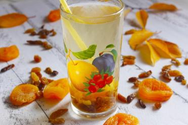 Apricot and Raisin Compote