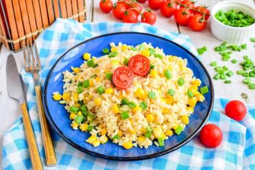 Quick Corn & Egg Fried Rice