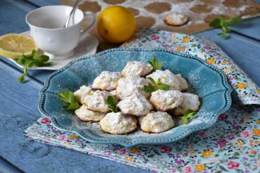 Lemon Coconut Egg White Cookies