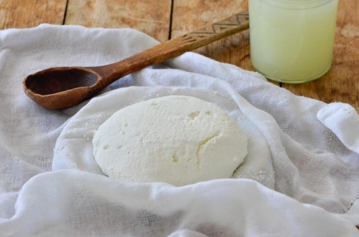 Easy Homemade Cottage Cheese from Sour Milk Easy Homemade Cottage Cheese from Sour Milk