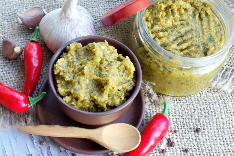 Spicy Green Pepper and Garlic Adjika Recipe