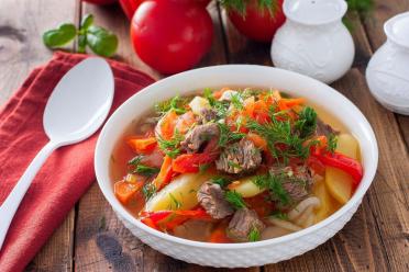 Flavorful Beef and Potato Khashlama