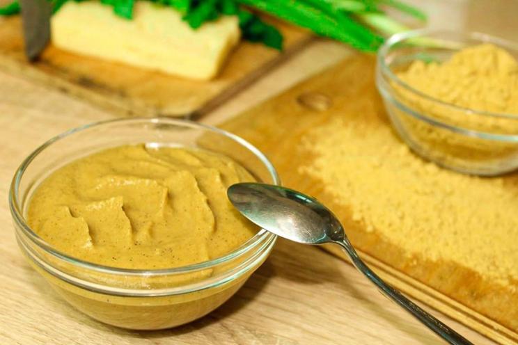 Easy Homemade Mustard