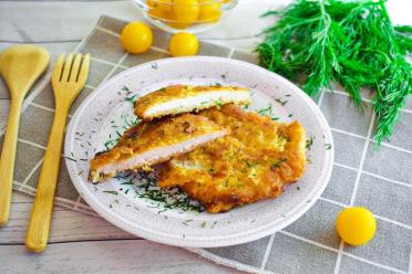 Crispy Breaded Pan-Fried Chops