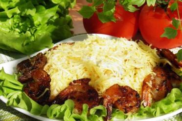 Shrimp Gourmet Salad with Cheese and Mayo