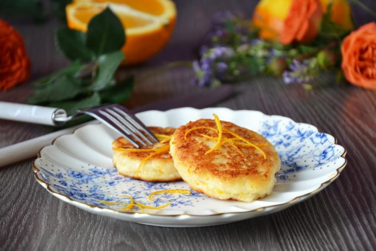 Fluffy Cottage Cheese and Kefir Pancakes
