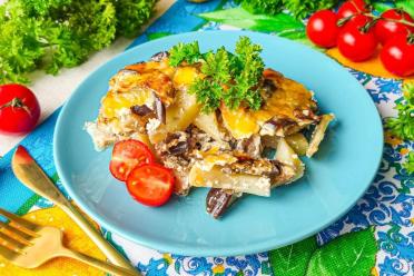 Oven-Baked Pork with Eggplant and Potatoes