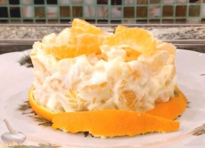 Tangerine & Cheese Salad Delight