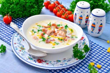Creamy Corn Clam Chowder