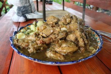 Chicken in Sour Cream & Garlic: Gulchehra Delight
