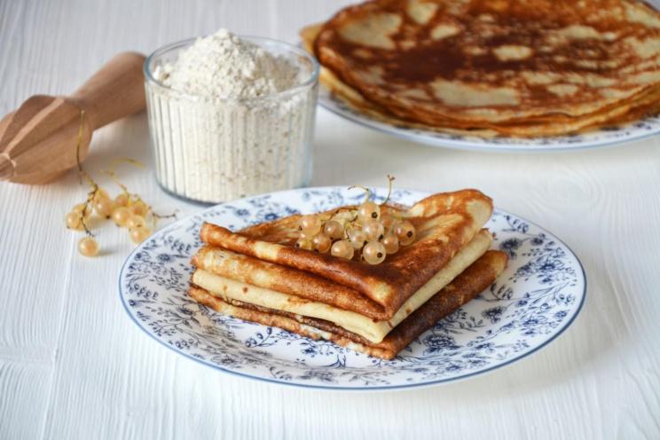 Gluten-Free Oatmeal Pancakes for Breakfast