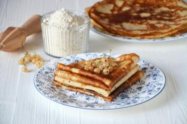 Gluten-Free Oatmeal Pancakes for Breakfast
