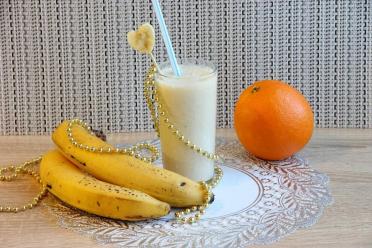 Refreshing Banana Orange Smoothie