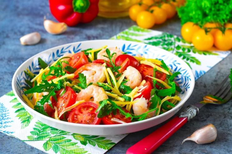 Shrimp and Arugula Salad with Cherry Tomatoes Shrimp and Arugula Salad with Cherry Tomatoes