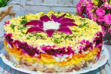 Holiday Herring and Veggie Salad