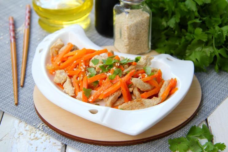 Korean Chicken and Carrot Salad (No Mayo) Korean Chicken and Carrot Salad (No Mayo)
