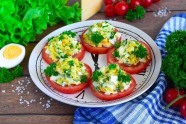 Quick and Juicy Tomato, Egg, and Cheese Appetizer