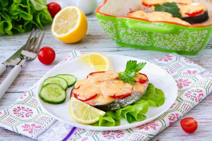 Cheesy Oven-Baked Salmon with Tomatoes