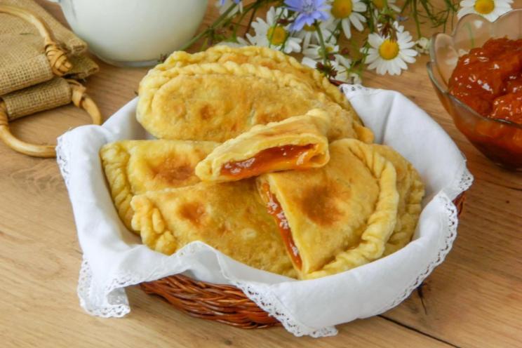 Quick No-Yeast Water Pies with Any Filling Quick No-Yeast Water Pies with Any Filling