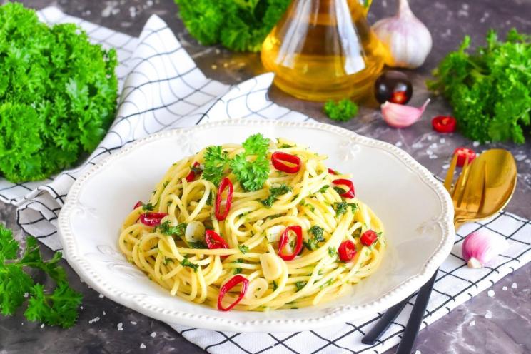 Garlic Herb Spaghetti