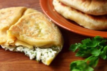 Herbed Cottage Cheese Layered Flatbreads