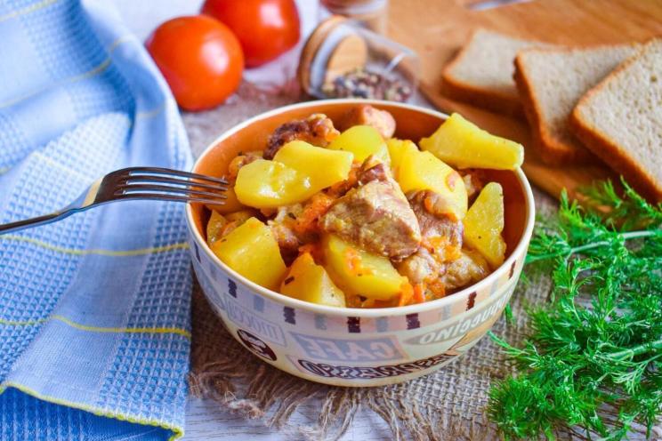 Pan-Roasted Pork and Potatoes