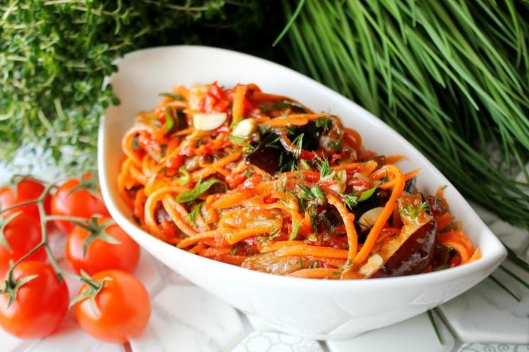 Vibrant Eggplant, Carrot, and Pepper Salad