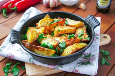 Soy Sauce Oven-Baked Potatoes