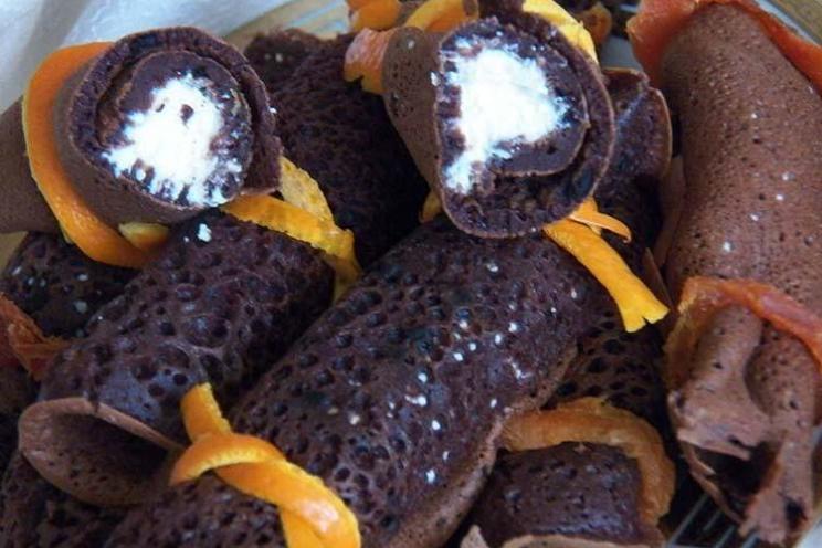 Chocolate Pancakes with Cottage Cheese Filling Chocolate Pancakes with Cottage Cheese Filling