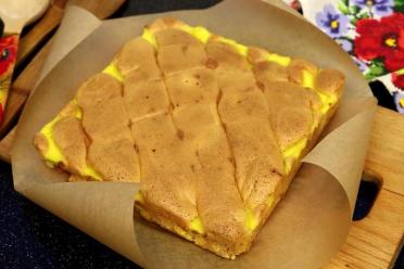 Strawberry Custard Sponge Cake