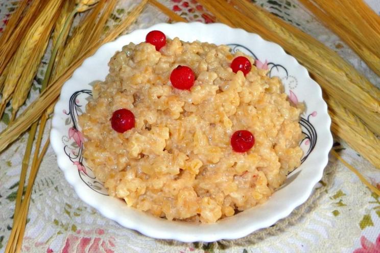 Nutty Bulgur Milk Porridge