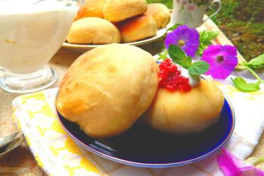 Yeast-Raised Milk Donuts