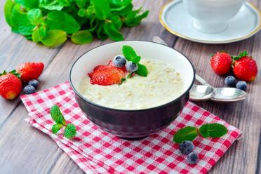 Slow Cooker Milk Oatmeal