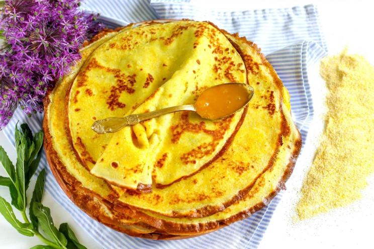 Delicious Cornmeal Pancakes Delicious Cornmeal Pancakes