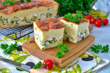 Oven-Baked Green Onion Jellied Pie