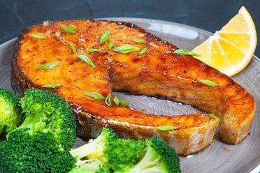 15-Minute Honey Glazed Salmon
