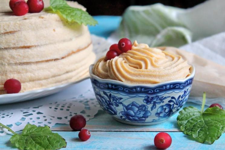 Creamy Caramel Custard for Cakes and Pastries