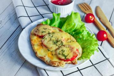 Baked Chicken Breast with Cheese and Tomatoes