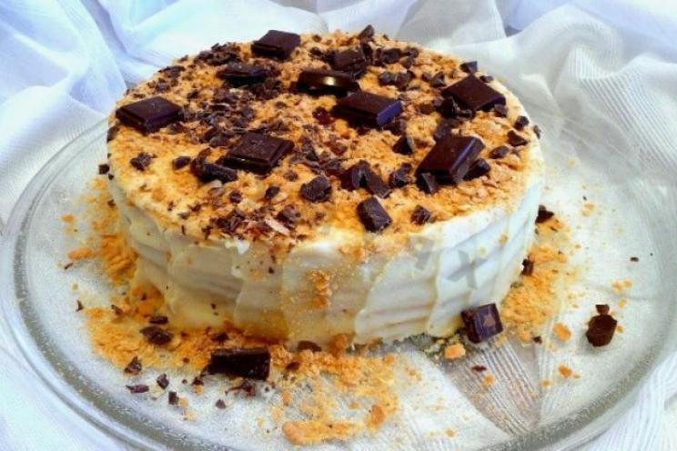 Classic Chopped Dough Cake with Condensed Milk