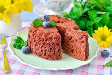 5-Minute Microwave Sponge Cake