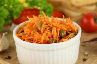 Homemade Korean Mushroom and Carrot Salad