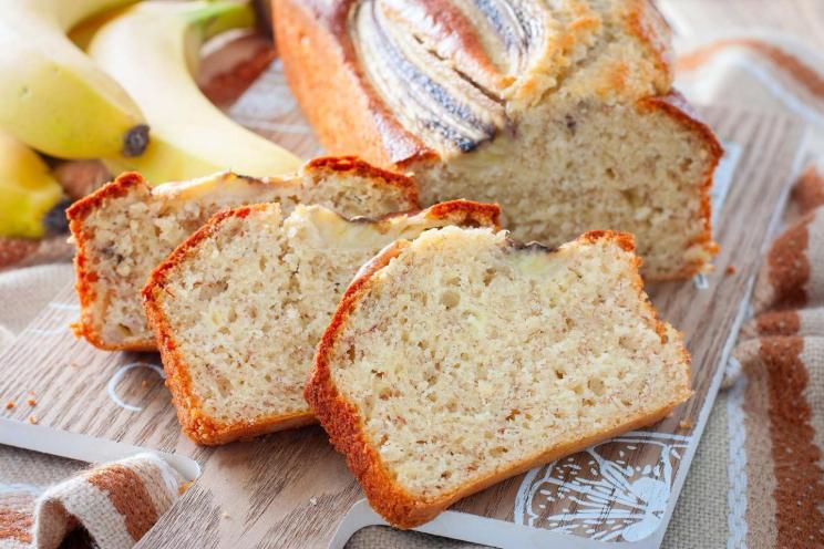 Quick & Moist Banana Bread for Breakfast