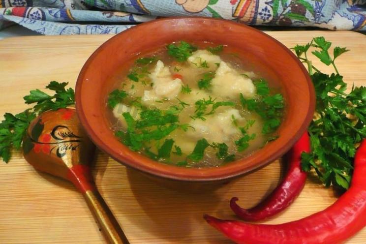 Quick and Delicious Dumpling Soup