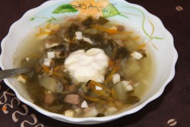 Zesty Lentil Sorrel Soup to Refresh Your Summer